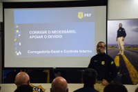Corregedor-Geral da PRF visita Superintendência na Bahia e realiza reunião com o efetivo