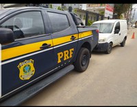 Em Itamarajú (BA), PRF recupera veículo que circulava com placa clonada