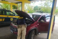 Picape roubada é recuperada pela PRF na BR 101 em Itabuna (BA)