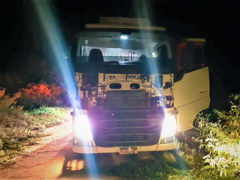 ASSALTO FRUSTRADO - PRF recupera caminhão roubado avaliado em mais de R$ 500 mil no Oeste da Bahia