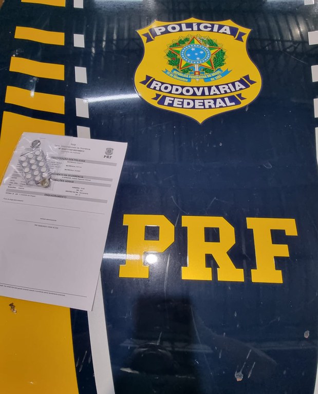 O uso de rebites está muitas vezes associado à condução em excesso de velocidade, perda do controle do veículo, colisões, direção agressiva e desatenta, além de execução de manobras de alto risco.