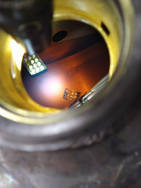 A droga à base de anfetamina estimula o sistema nervoso central e é utilizada geralmente por profissionais do volante para inibir o sono e se manter acordado por longas horas durante a viagem.