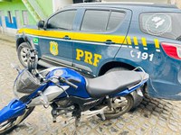 Em Aurelino Leal (BA),  PRF apreende motocicleta adulterada