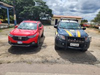 PRF apreende veículo com indícios de adulteração e documentação falsa em Capim Grosso (BA)