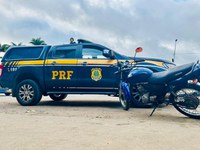 Em mais uma ação durante a operação Conatus PRF recupera motocicleta furtada há quase duas décadas em Planalto (BA)