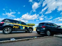 Veículo furtado é recuperado pela PRF na BR 116 em Manoel Vitorino (BA)