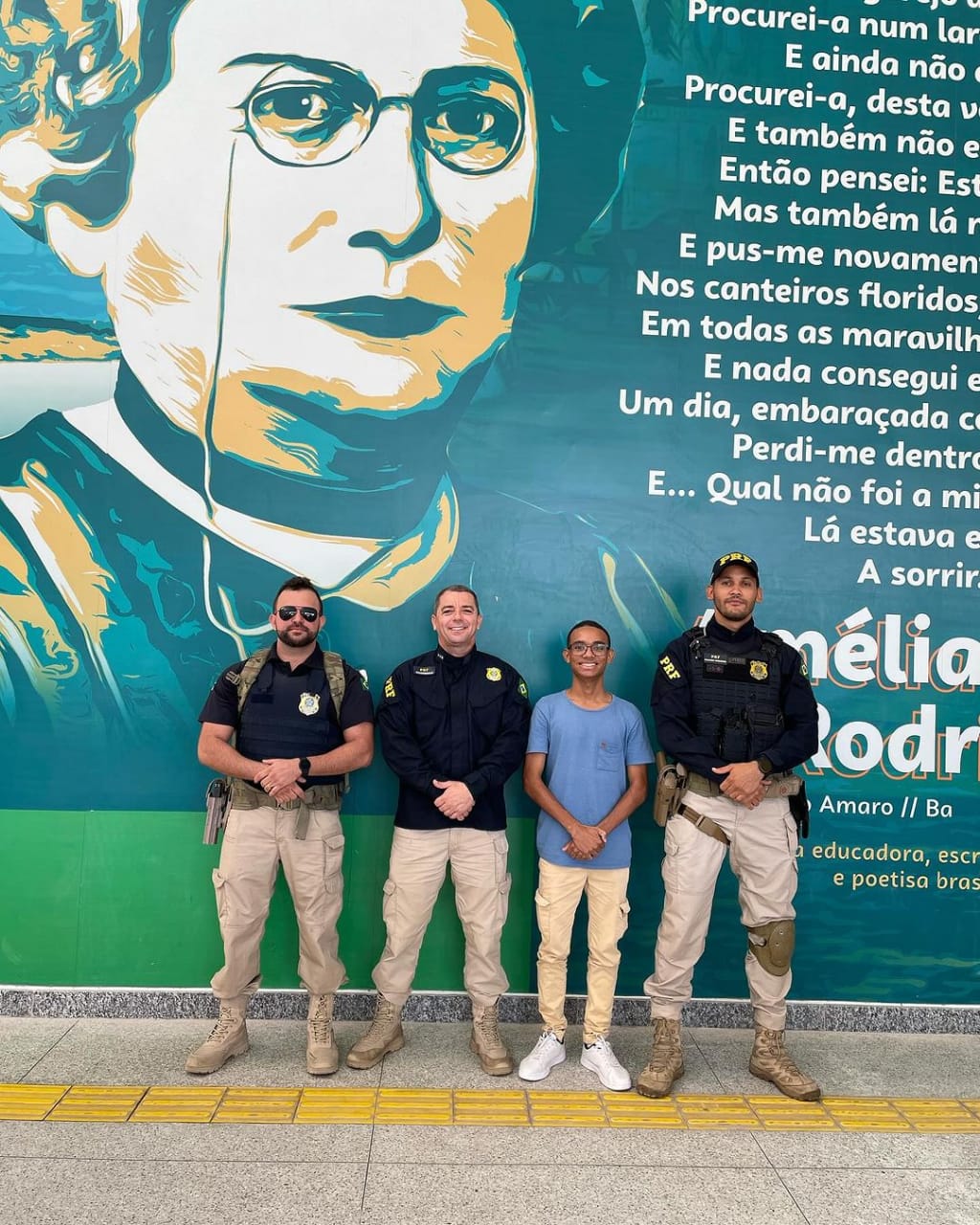 COLÉGIO CEAR - MAIO AMARELO