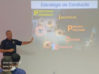 PRF realiza palestra voltada à segurança de motociclistas na Base Aérea de Salvador