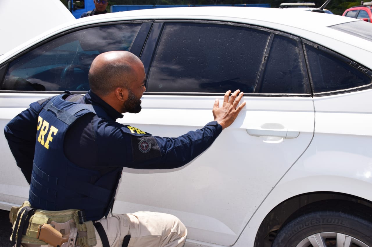 Veículo recuperado BR 324