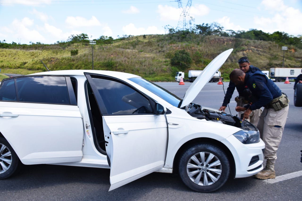 Veículo recuperado BR 324