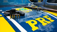 PRF apreende armas e munições na BR 324 em Simões Filho (BA)