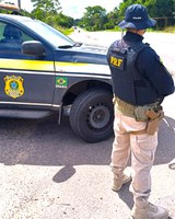 Motorista inabilitado foge de abordagem em alta velocidade e é interceptado pela PRF no perímetro urbano de Conceição do Jacuípe (BA)