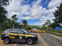 PRF atualiza situação sobre interdição da ponte do Rio Jequitinhonha e orienta sobre rotas alternativas