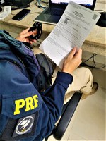 PRF cumpre mandado de prisão por descumprimento de medida protetiva em Itaberaba (BA)