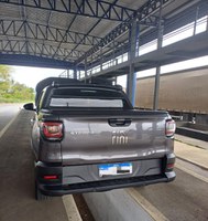 Em Vitória da Conquista (BA), PRF apreende cerca de 120 kg de drogas e recupera veículo adulterado