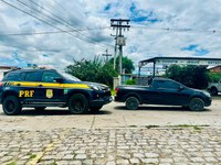 Veículo furtado em Minas Gerais é recuperado pela PRF durante a Operação Rodovida em Jequié (BA)