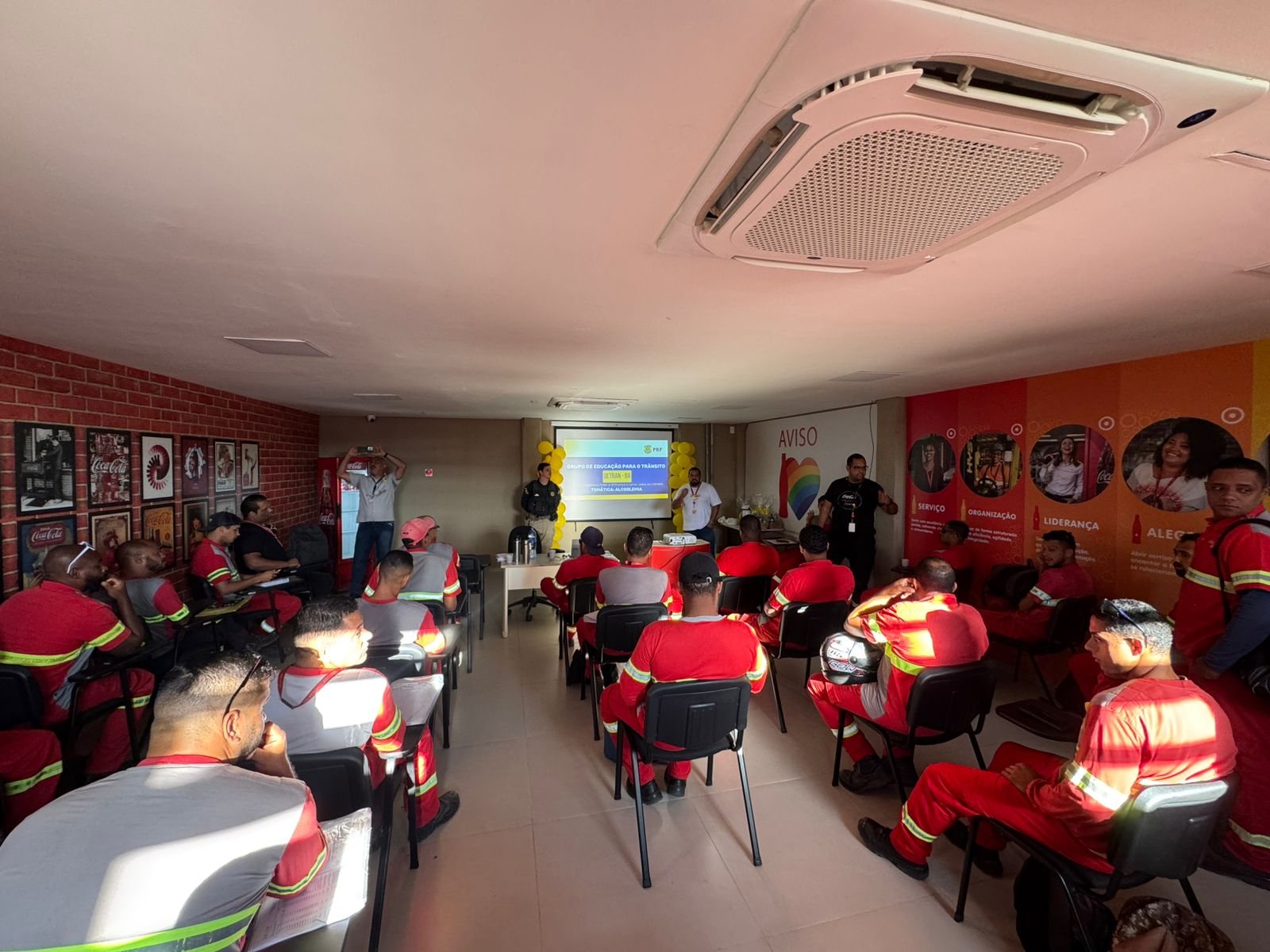 PALESTRA EMPRESA