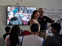 PRF realiza palestra sobre segurança no trânsito para estudantes em Teixeira de Freitas (BA)