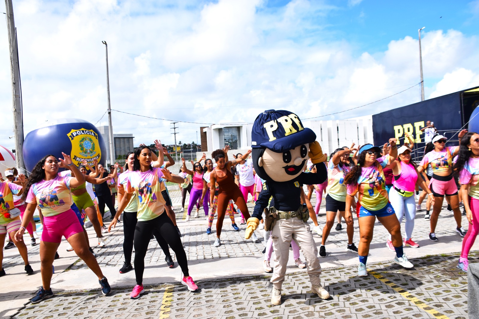DIA INTERNACIONAL DA MULHER - SERRINHA