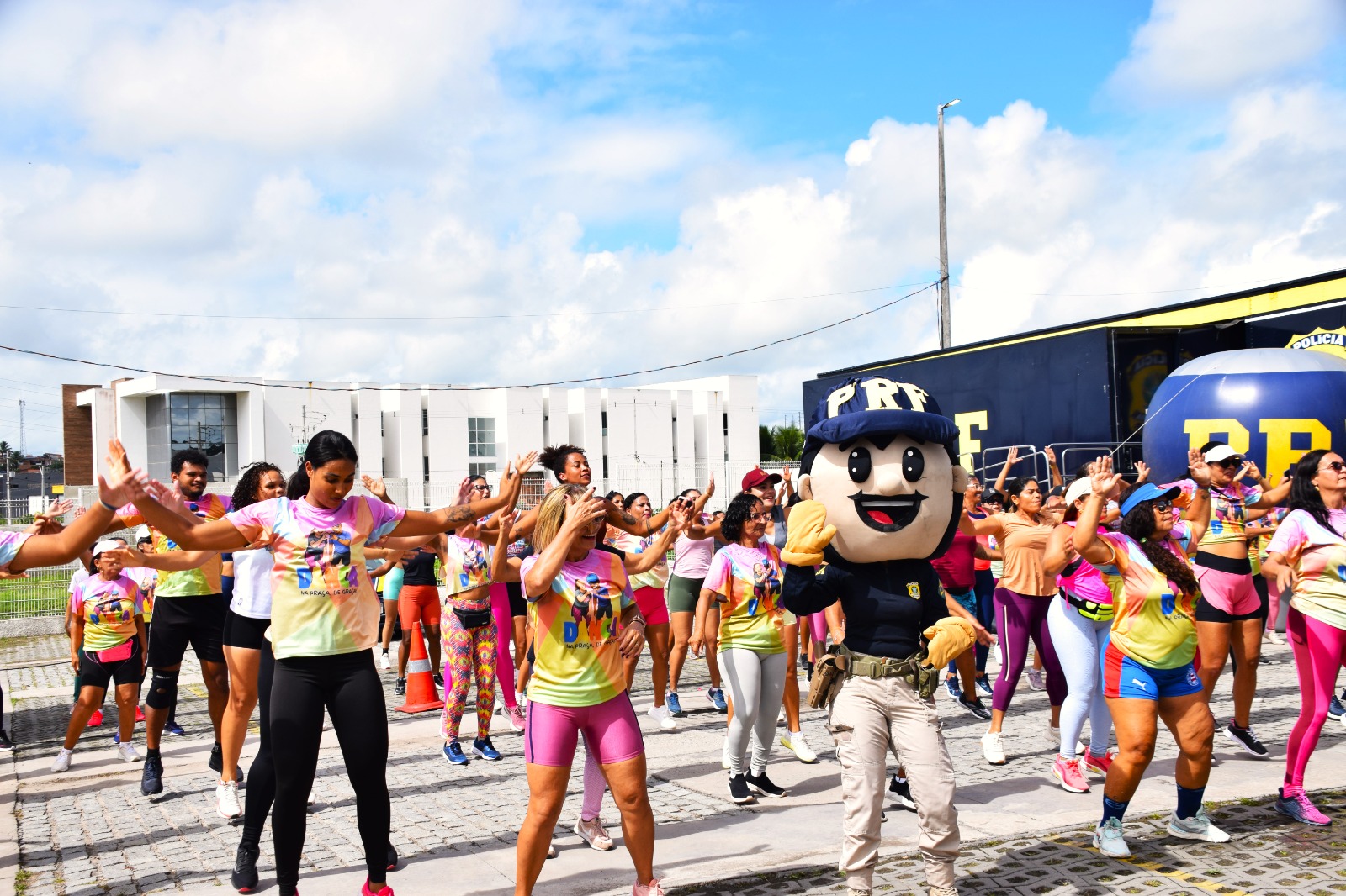 DIA INTERNACIONAL DA MULHER - SERRINHA