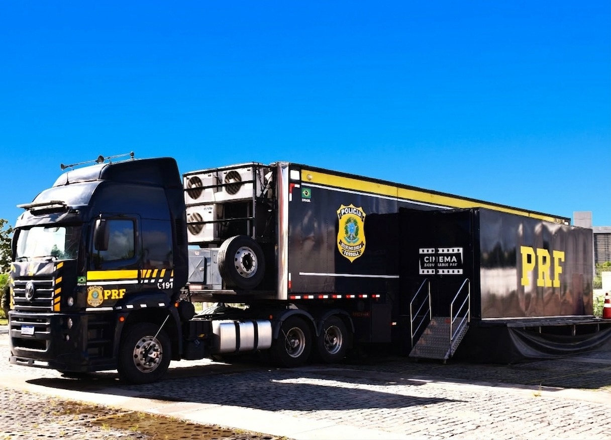 CARRETA DO CINEMA RODOVIÁRIO - BAHIA