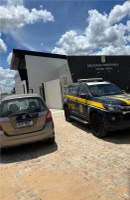 PRF recupera veículo com registro de furto durante fiscalização na BR-116, em Tucano (BA)