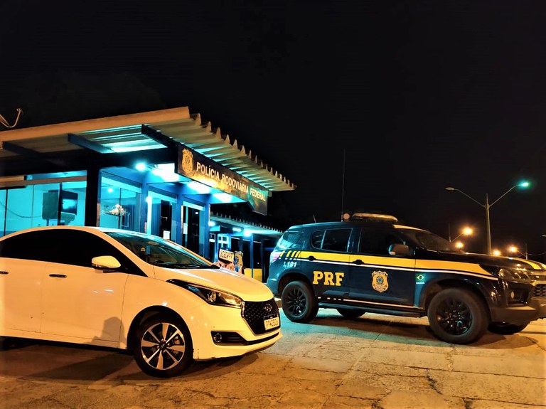 O veículo roubado há mais de 3 anos na cidade de Serra (ES) e estava circulando clonado no Extremo Sul da Bahia.