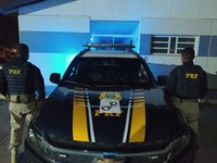 PRF prende homem com mandado de prisão em aberto por homicídio em Luís Eduardo Magalhães (BA)