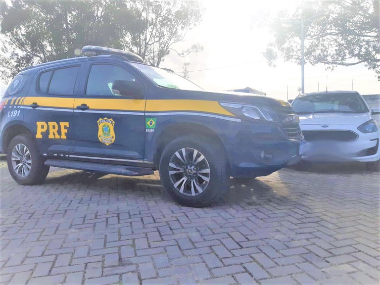 Após vítima acionar a polícia, motorista por aplicativo é detido pela PRF após fugir e não pagar abastecimento de combustível