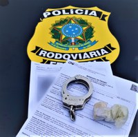PRF prende foragido da justiça por roubo na BR 101