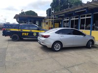 Onix roubado há pouco mais de dois meses no Rio de Janeiro é recuperado pela PRF no Extremo Sul da Bahia