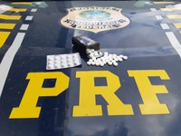 Em Paulo Afonso (BA), motorista profissional é flagrado pela PRF com a posse de mais de 50 unidades de anfetamina