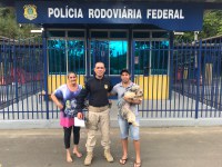 Final feliz! PRF/BA resgata cadela desaparecida e a devolve para a família, em Gandu