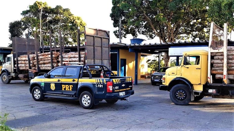 CARGA PESADA: 10 milhões de quilos de excesso de peso já foram barrados nas rodovias federais da Bahia em 2021