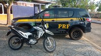 PRF aborda e recupera veículo clonado na BR-222