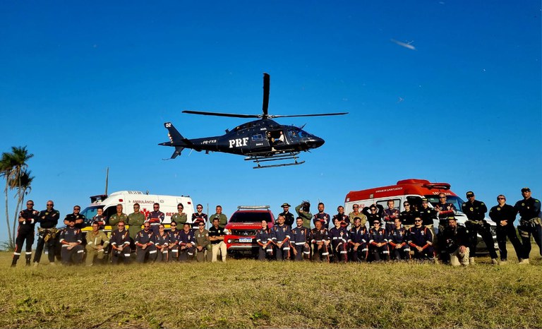 helicoptero capa.jpg