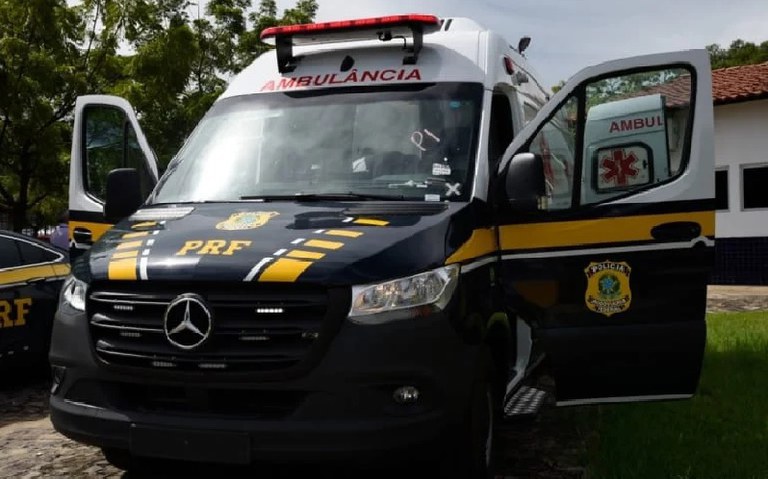 Ambulância da PRF