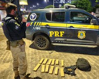 Em Caucaia (CE), PRF apreende adolescente venezuelana com 10kg de maconha na bagagem