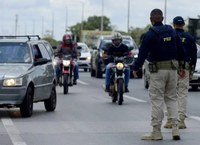 PRF transfere, a partir desta segunda-feira (18), a fiscalização de trechos de rodovias federais a órgãos do Estado do Ceará