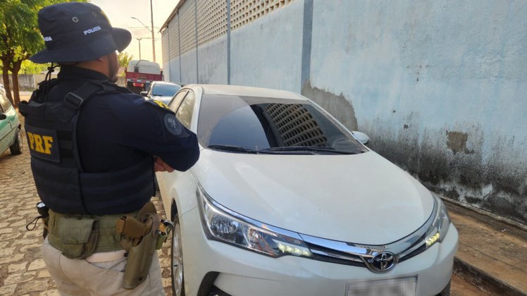 Veículo recuperado em Tabuleiro do Norte (CE)