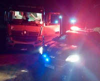 PRF cumpre mandado de busca e apreensão de caminhão em Tianguá (CE)