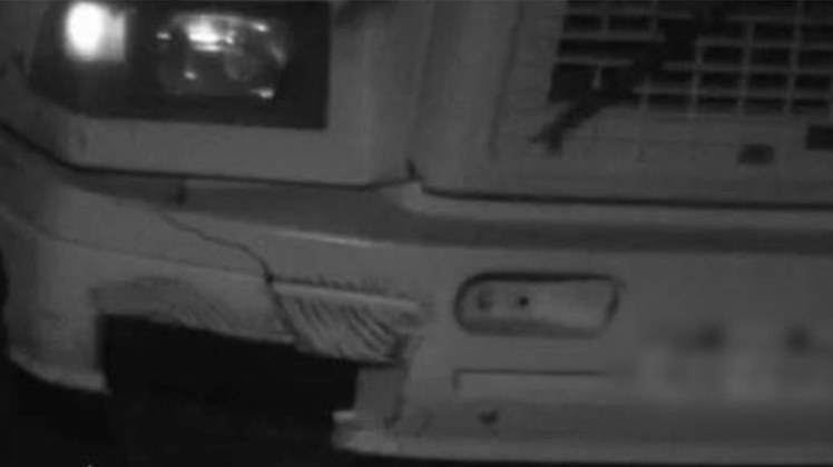 Veículo com dano compatível com o acidente identificado por monitoramento minutos após a colisão