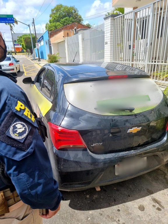 IMAGEM -  PRF recupera no Ceará veículo furtado no Rio Grande do Norte há um ano