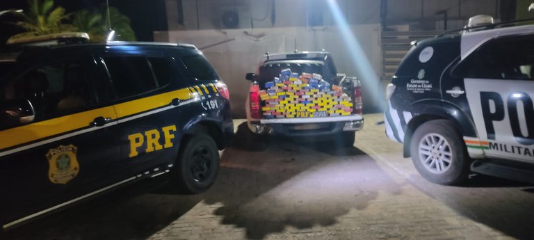 PRF E PM EM AÇÃO CONJUNTA APREENDE GRANDE QUANTIDADE DE DROGA NA SERRA DA IBIAPABA