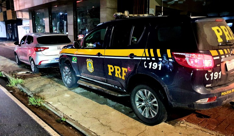 IMAGEM - Durante fim de semana, PRF recupera três veículos no Ceará