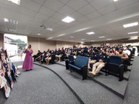 PRF no Ceará recebe palestra da ativista dos direitos das crianças Maura de Oliveira