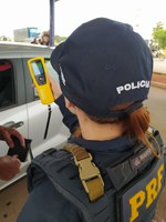 PRF prende dois motoristas por embriaguez ao volante em Formosa-GO