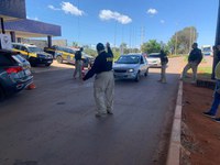 PRF realiza Blitz do Autismo na BR-040