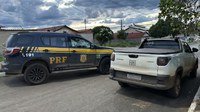 PRF apreende caminhonete com sinais de adulteração na BR-020