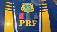 PRF recupera celular furtado na BR 070, em Ceilândia